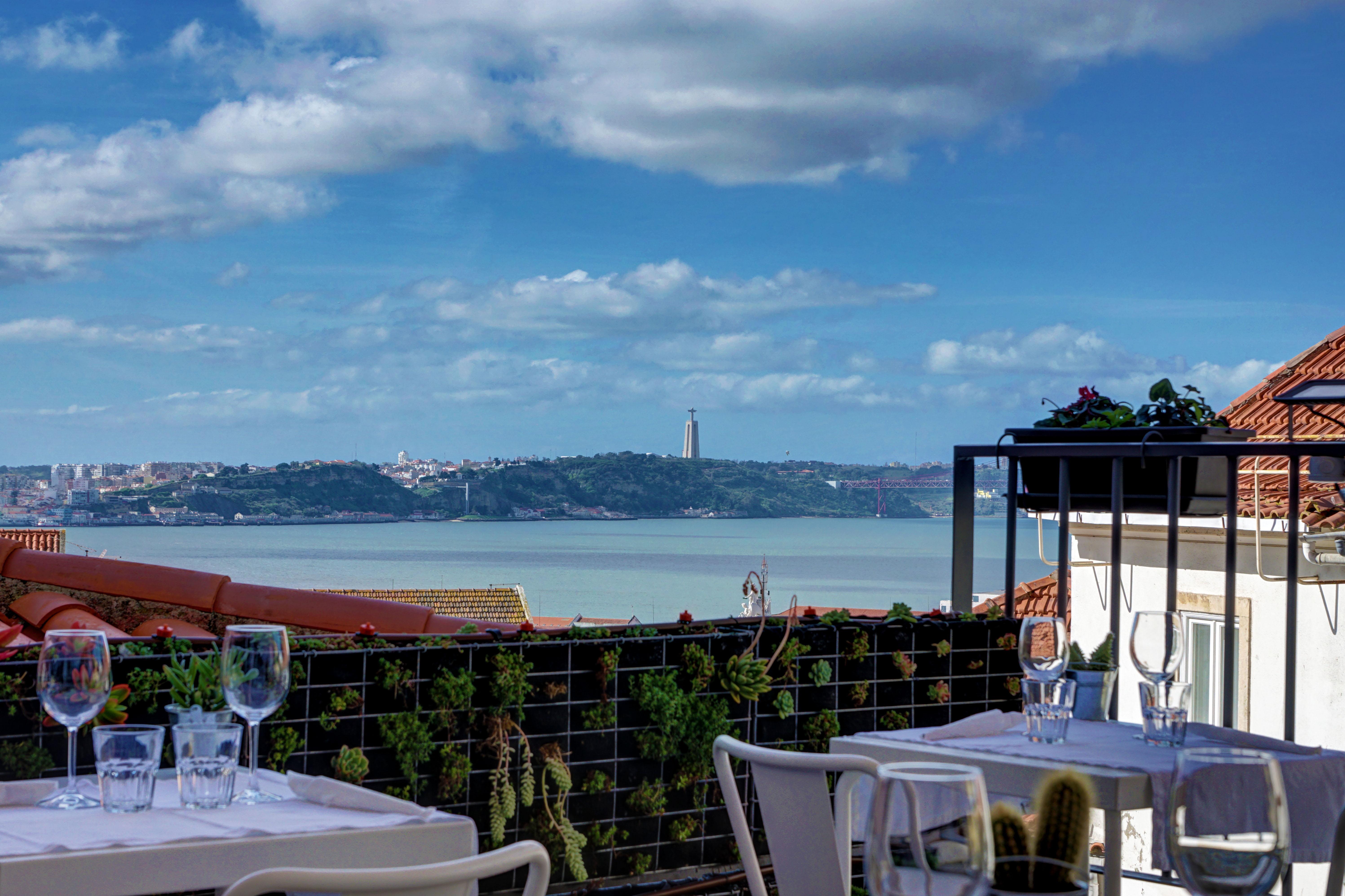 Solar Dos Mouros Hotel Lisbon Luaran gambar