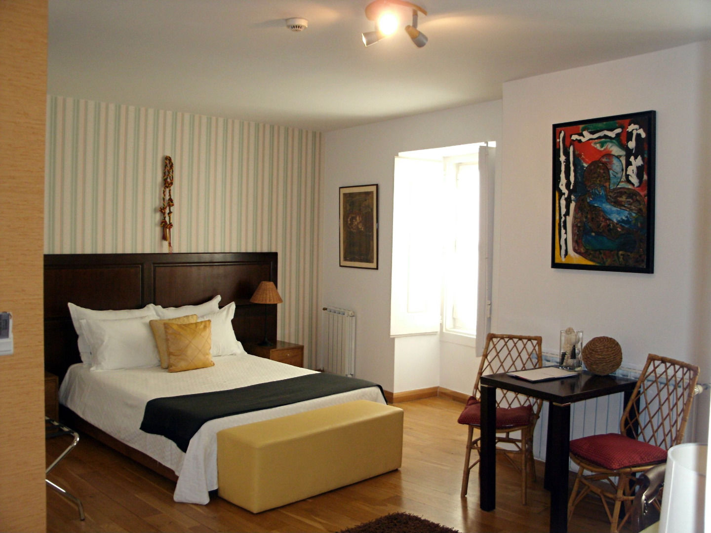 Solar Dos Mouros Hotel Lisbon Bilik gambar